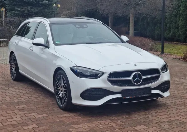 samochody osobowe Mercedes-Benz Klasa C cena 175900 przebieg: 12400, rok produkcji 2022 z Miłakowo